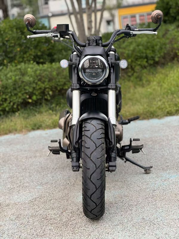 二手QJMOTOR闪300
