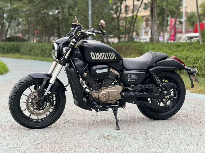 二手QJMOTOR闪300