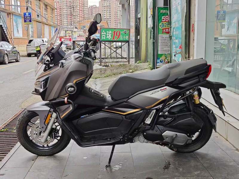 二手QJMOTOR鸿150ADV
