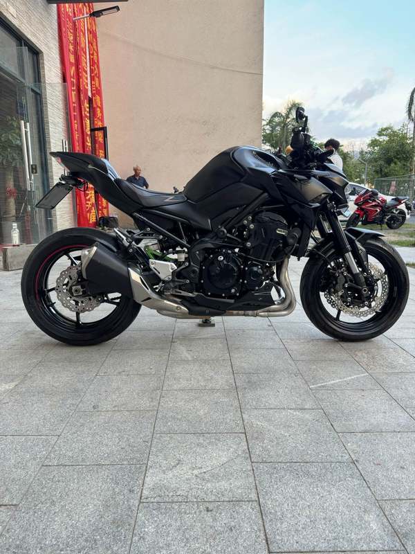 二手川崎Z900