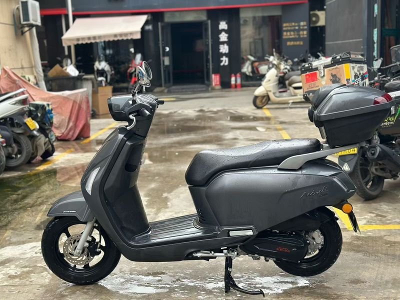 二手五本PLUS锐行Li