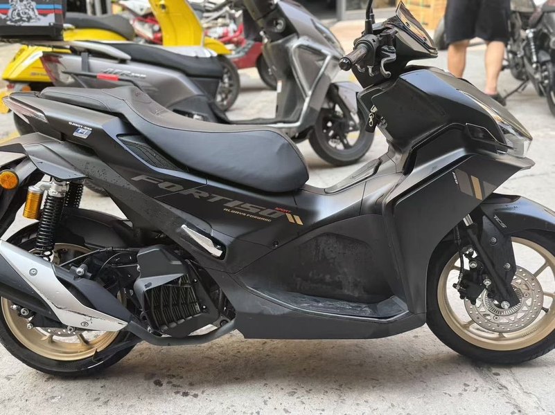 二手QJMOTOR鸿150S
