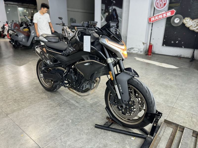 二手春风800NK