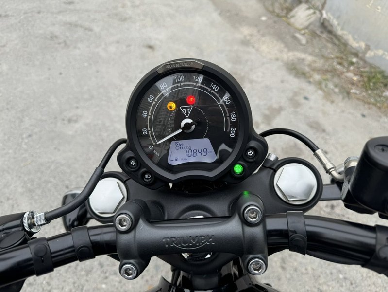 二手凯旋Bonneville Bobber