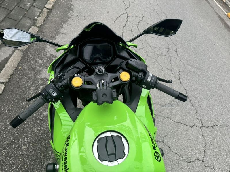 二手川崎ZX-4R