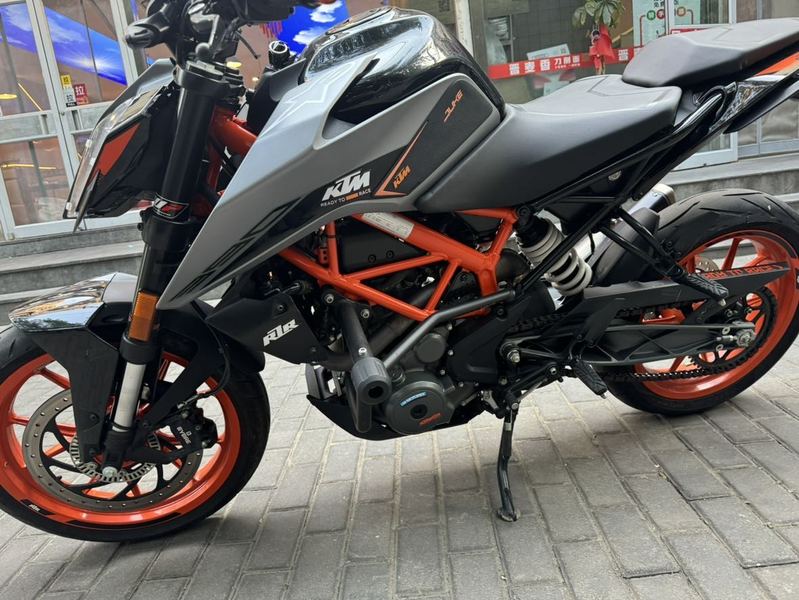 二手KTMR2R390 Duke