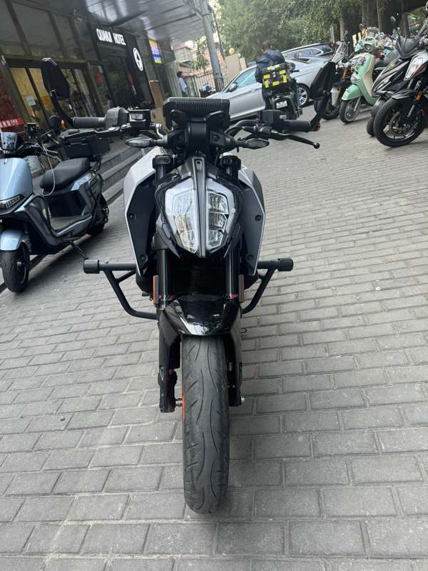 二手KTMR2R390 Duke