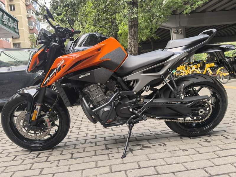 二手KTMR2R790 Duke