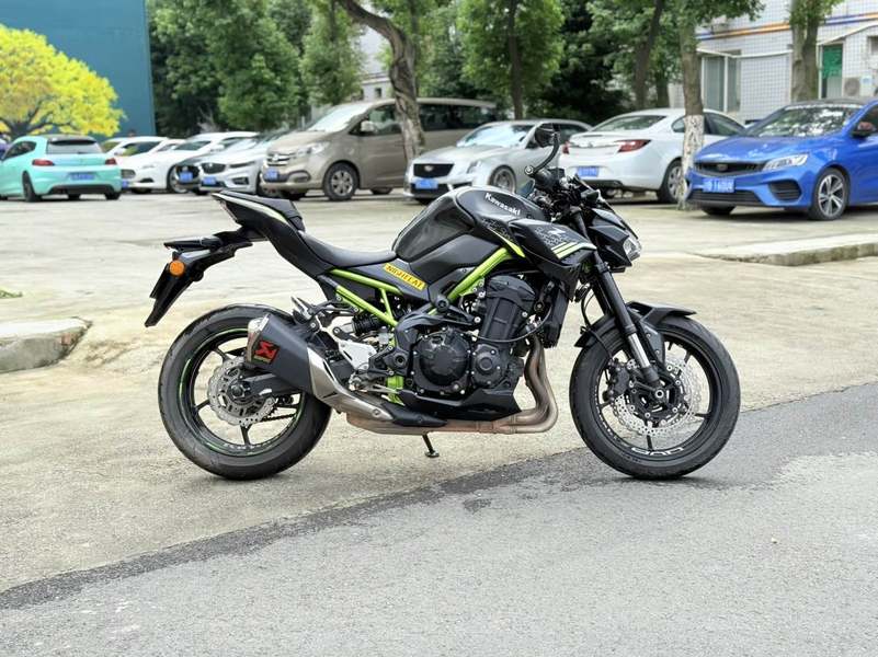 二手川崎Z900