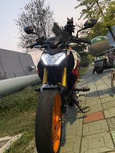 二手五羊本田CB190R 暴锋眼