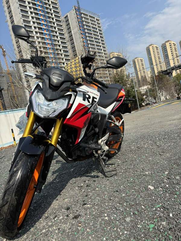 二手五羊本田CB190R 暴锋眼
