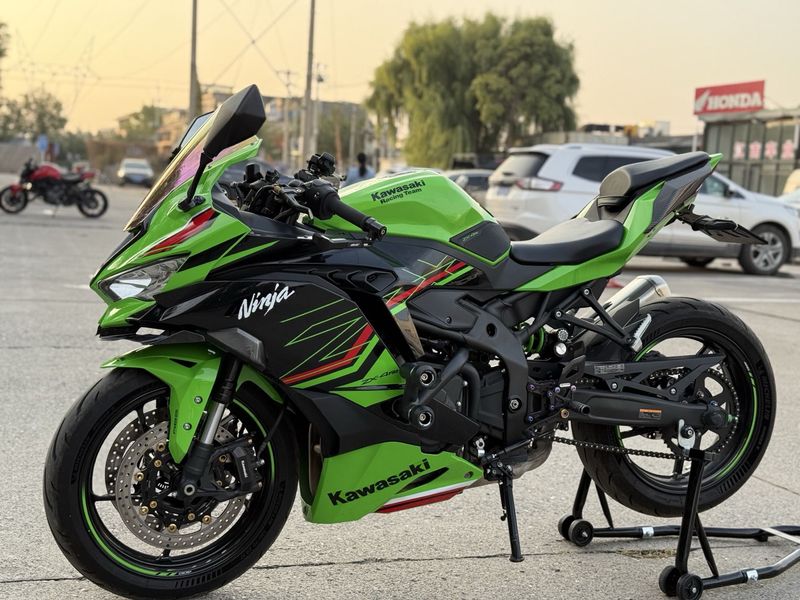 二手川崎ZX-4R