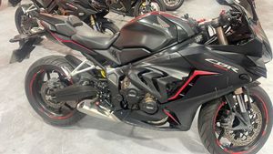 二手本田CBR650R