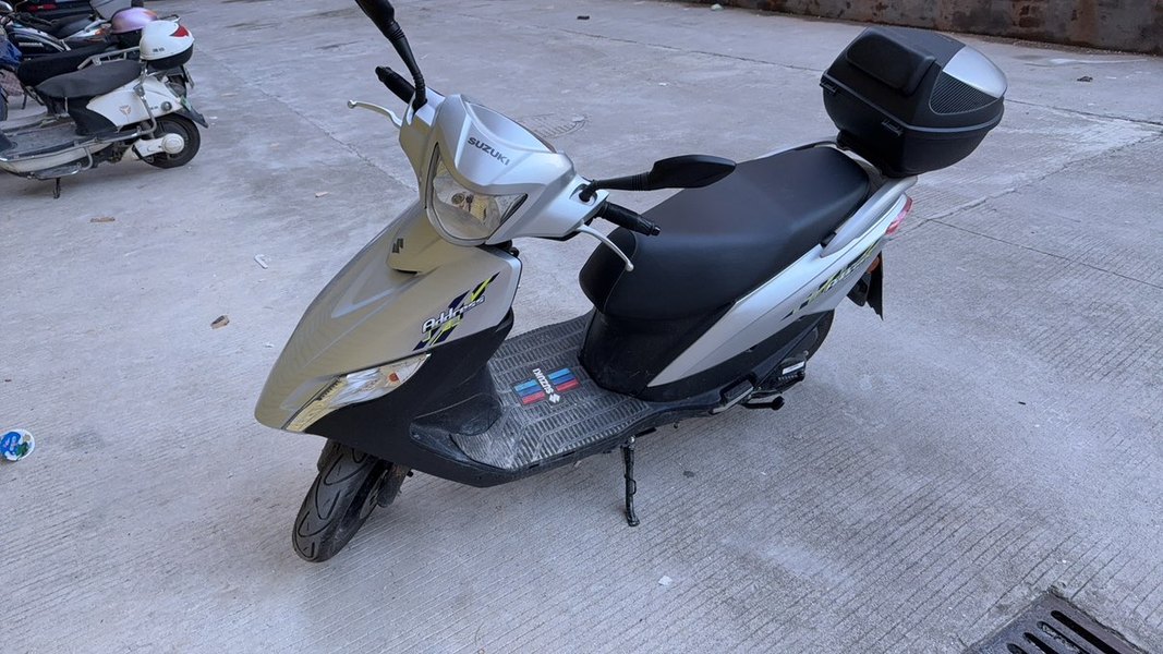 二手济南铃木优友 UU125i