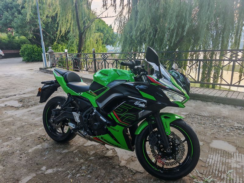 二手川崎Ninja 650 