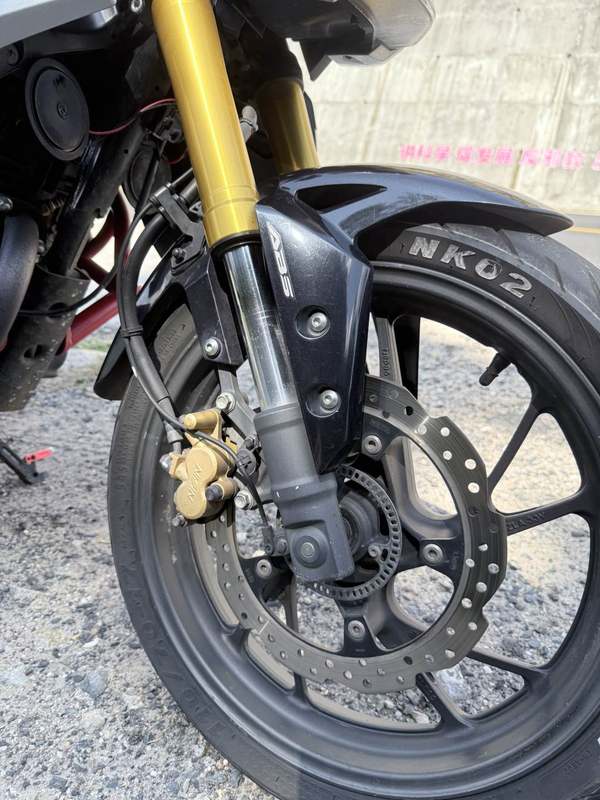 二手五羊本田CB190R 暴锋眼