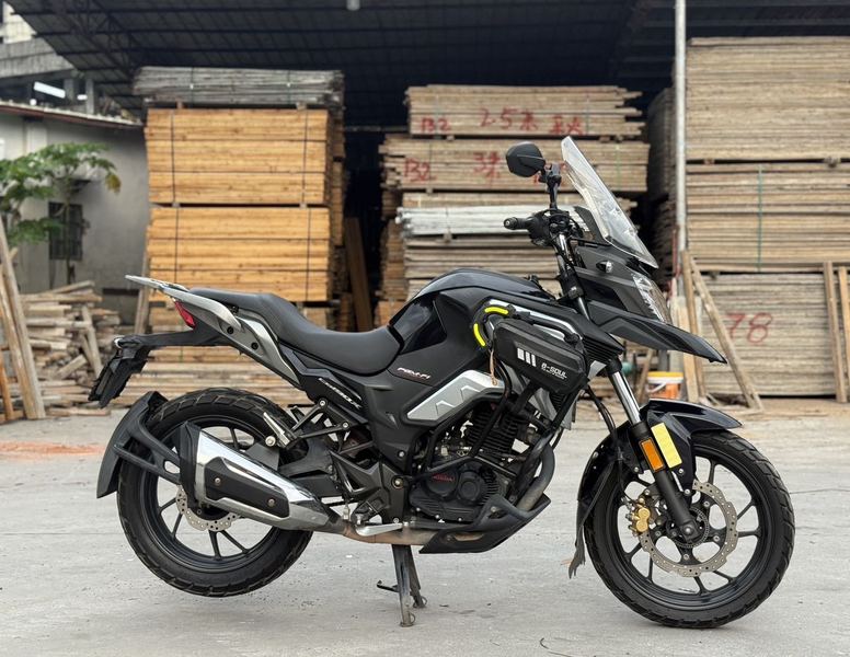 二手五羊本田猛鸷 CB190X