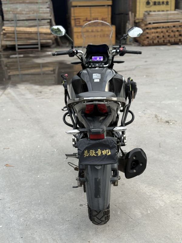 二手五羊本田猛鸷 CB190X