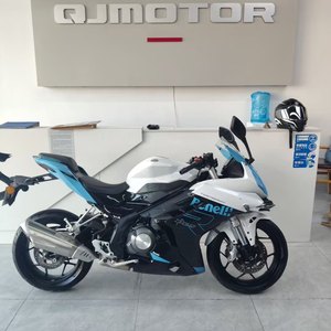 二手贝纳利龙卷风 Tornado 302R