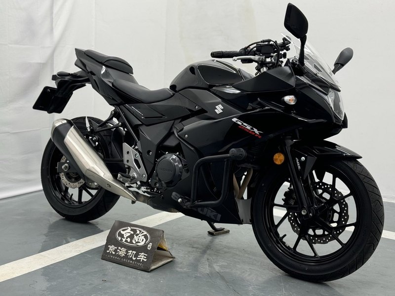 二手豪爵铃木GSX250R