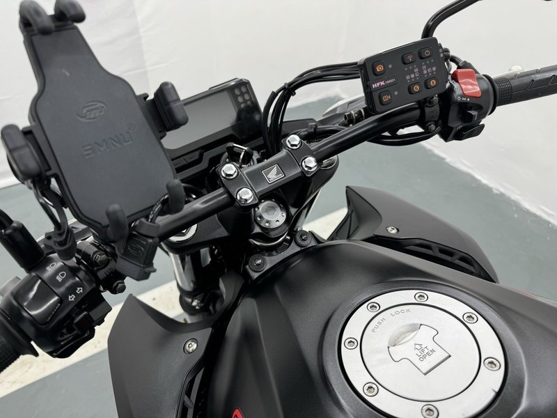 二手本田CB400F