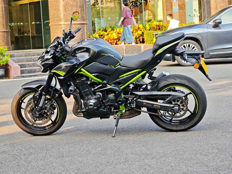 二手川崎Z900