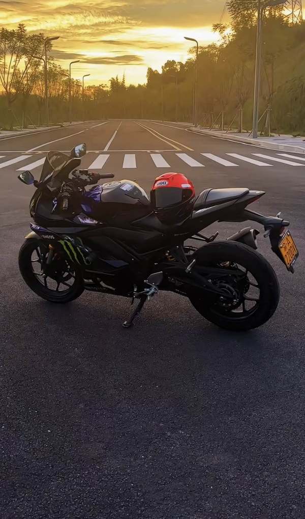 二手雅马哈YZF-R3