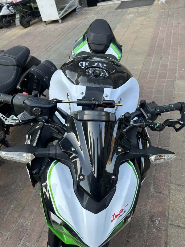 二手川崎Z900