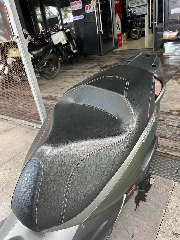 二手比亚乔Beverly 300