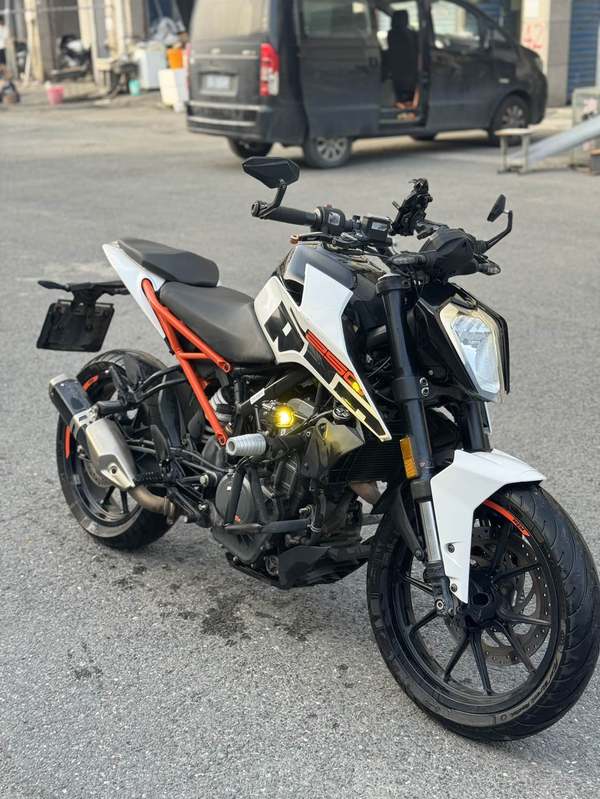 二手KTMR2R250 Duke