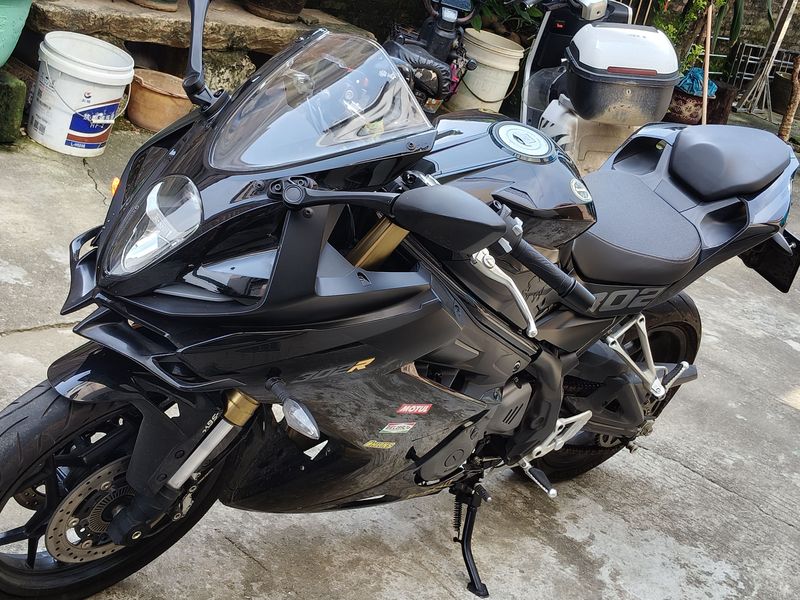 二手贝纳利龙卷风 Tornado 302R