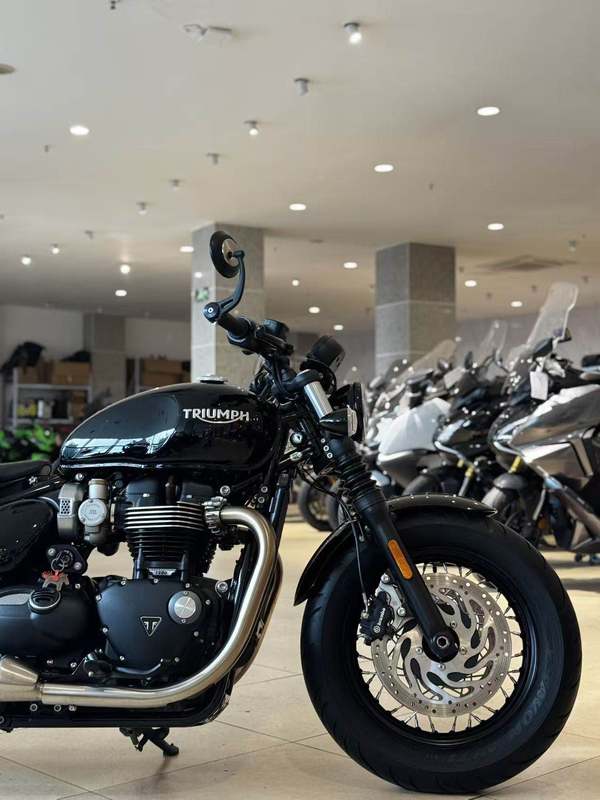 二手凯旋Bonneville Bobber