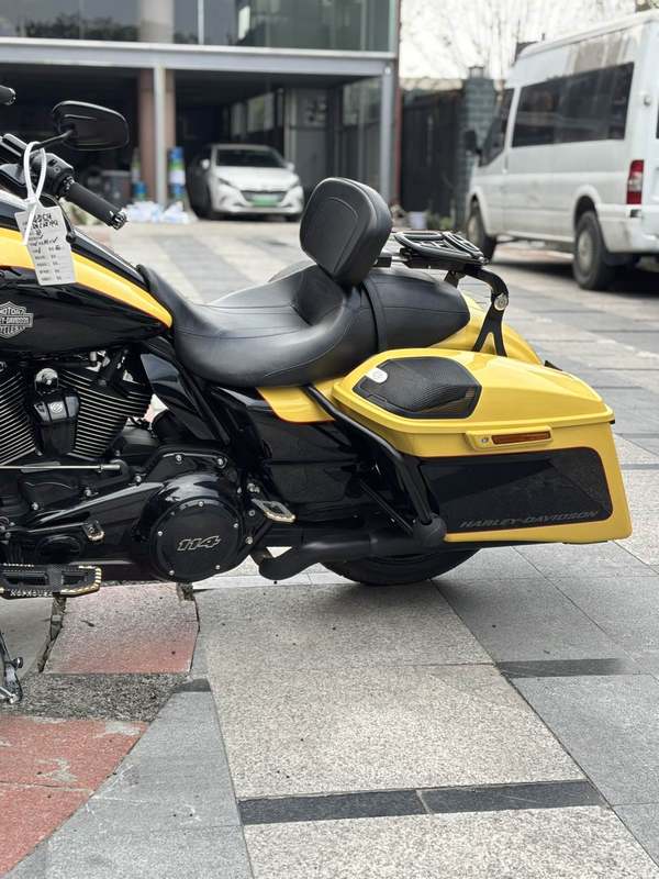 二手哈雷戴维森公路滑翔 Road Glide