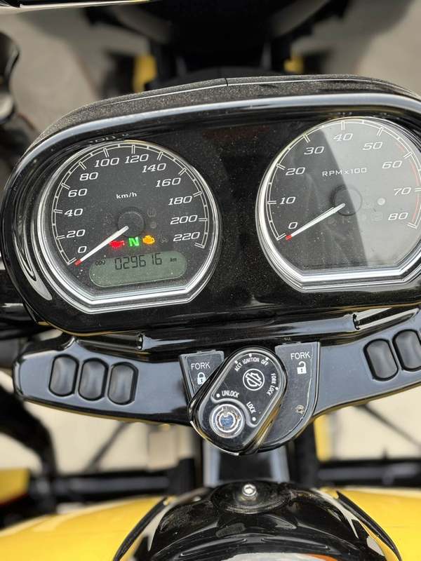 二手哈雷戴维森公路滑翔 Road Glide