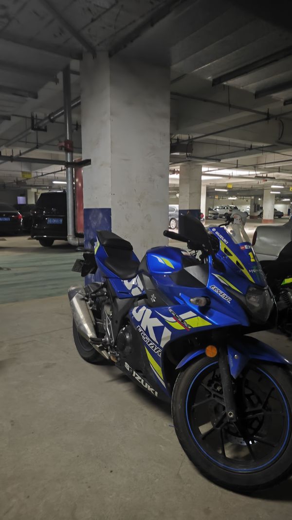 二手豪爵铃木GSX250R