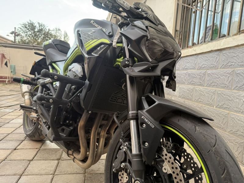 二手川崎Z900
