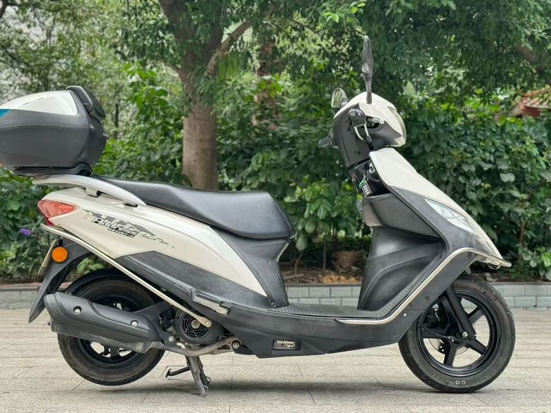 二手济南铃木优友 UU125i