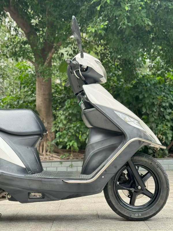 二手济南铃木优友 UU125i