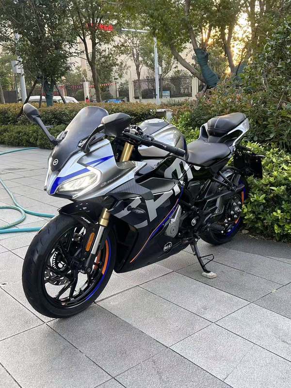 二手春风250SR