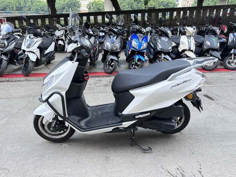 二手五羊本田NCR125