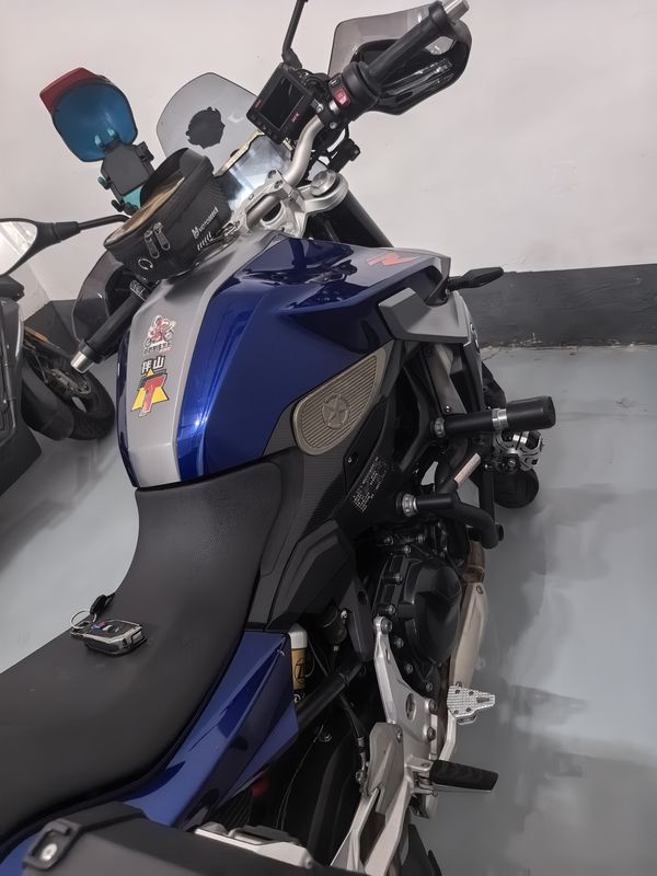 二手宝马F 900 R