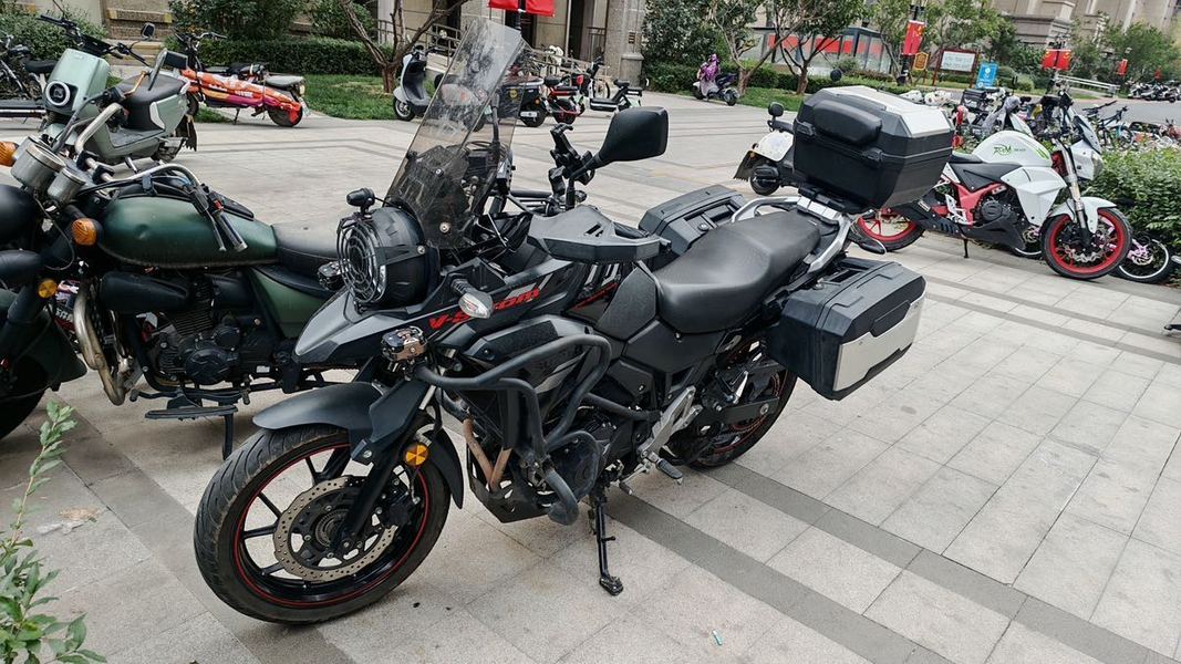 二手豪爵铃木DL250