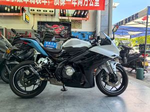 二手贝纳利龙卷风 Tornado 302R