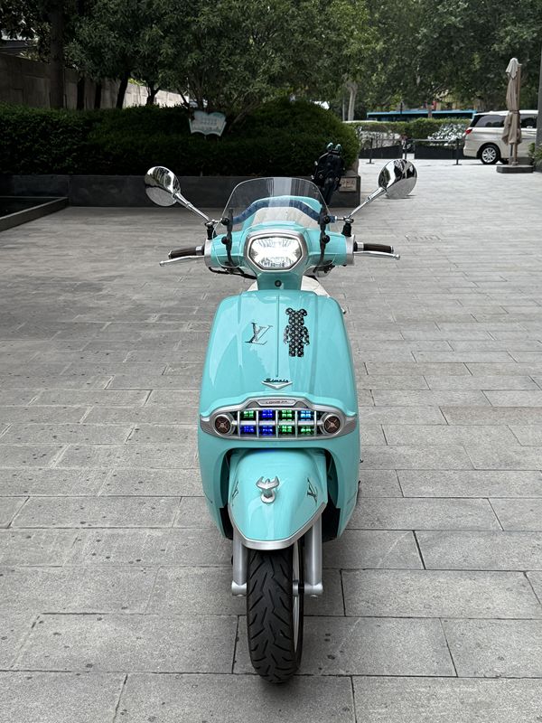 二手维多利亚Sixties 300i