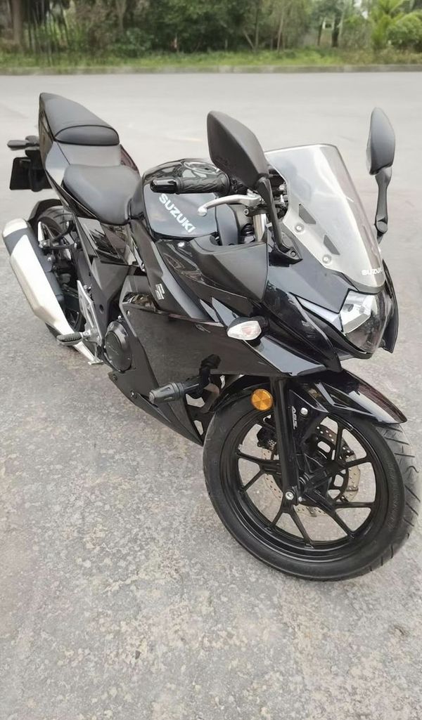 二手豪爵铃木GSX250R