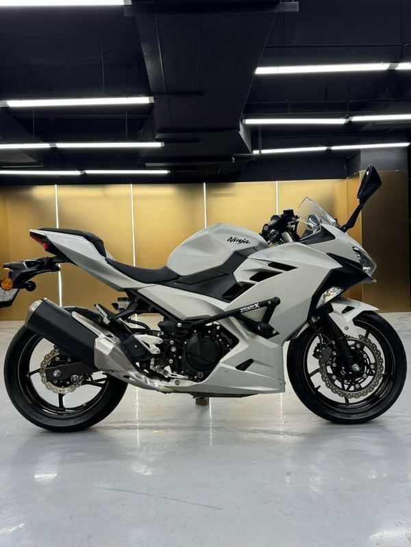 二手川崎Ninja 400