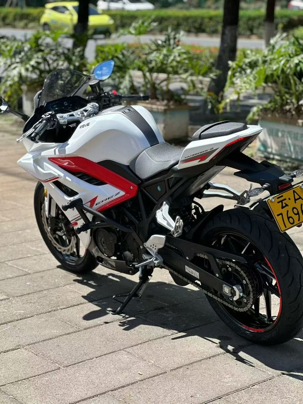 二手凯越350RR 赫雷兹