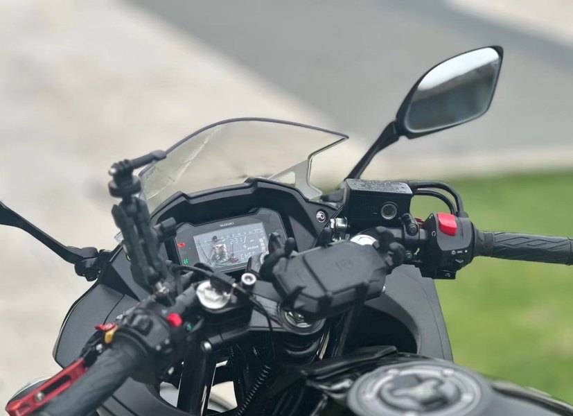 二手豪爵铃木GSX250R
