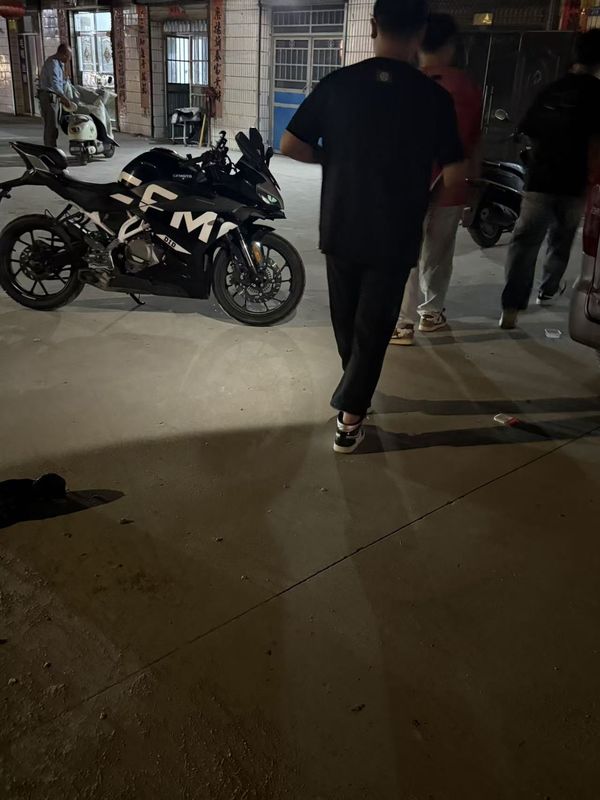 二手春风250SR