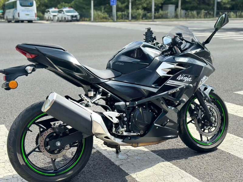 二手川崎Ninja 400